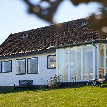 Dom wakacyjny Sommerhus Med Smuk Udsigt Ved Gudhjem Og Svaneke